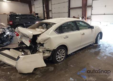 2017 Nissan Altima 2.5 S z USA, uszkodzony, nr VIN 1N4AL3AP3HC219155